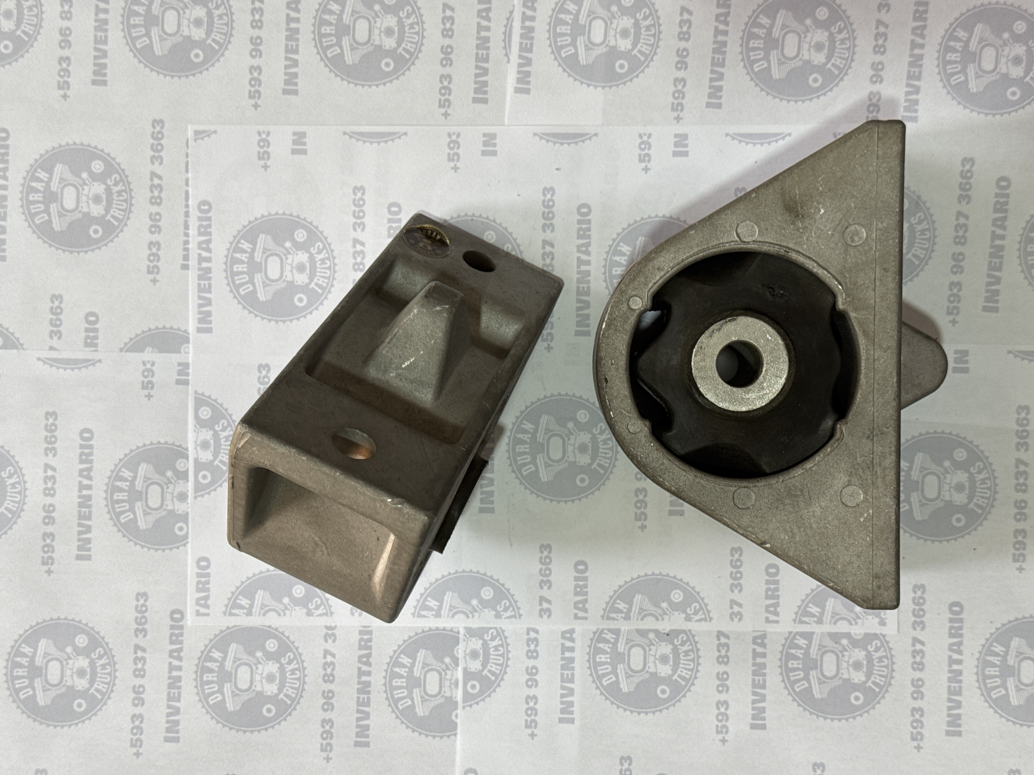 BASE DE MOTOR FREIGHTLINER