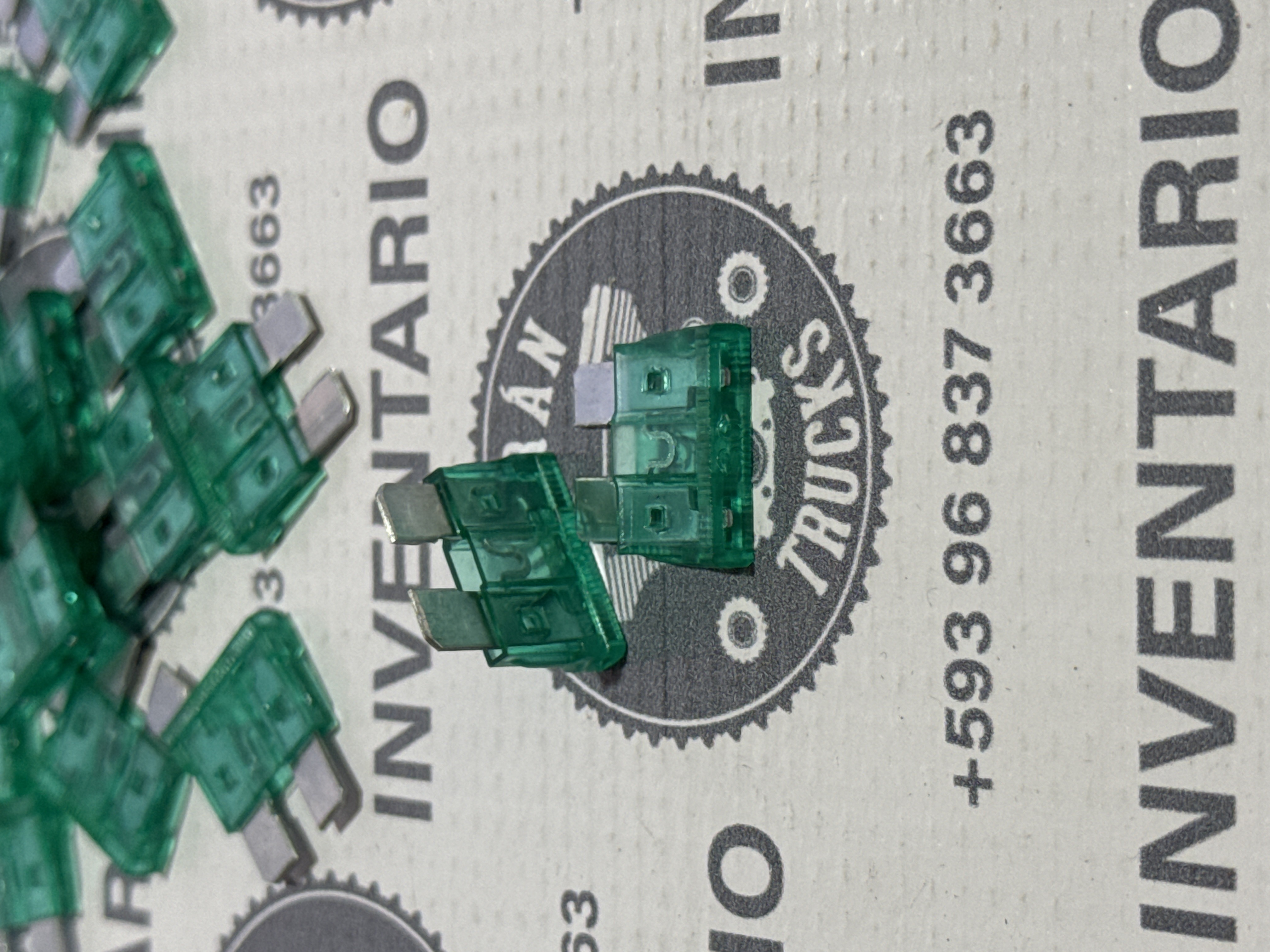 FUSIBLES 30 AMP COLOR VERDE