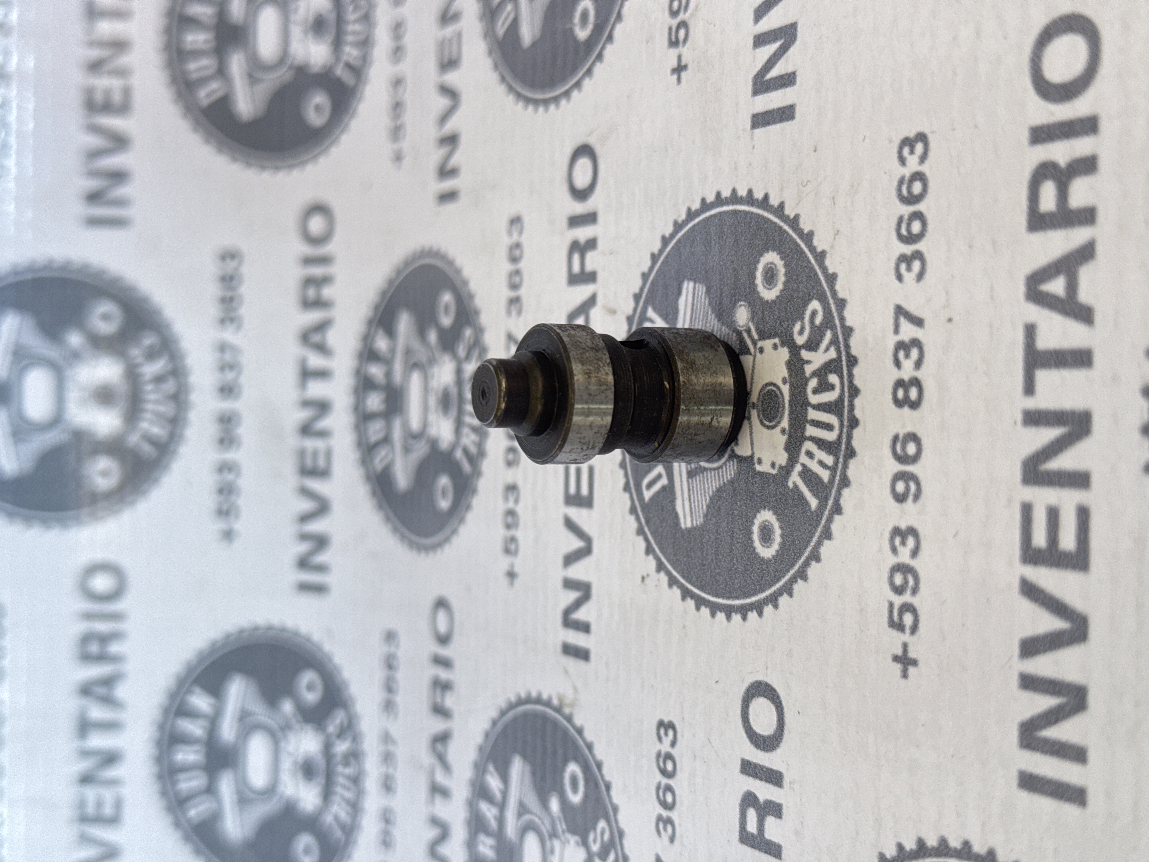 PISTON DE FRENO DE MOTOR DE CUMMMiNS DE 5 HUECOS