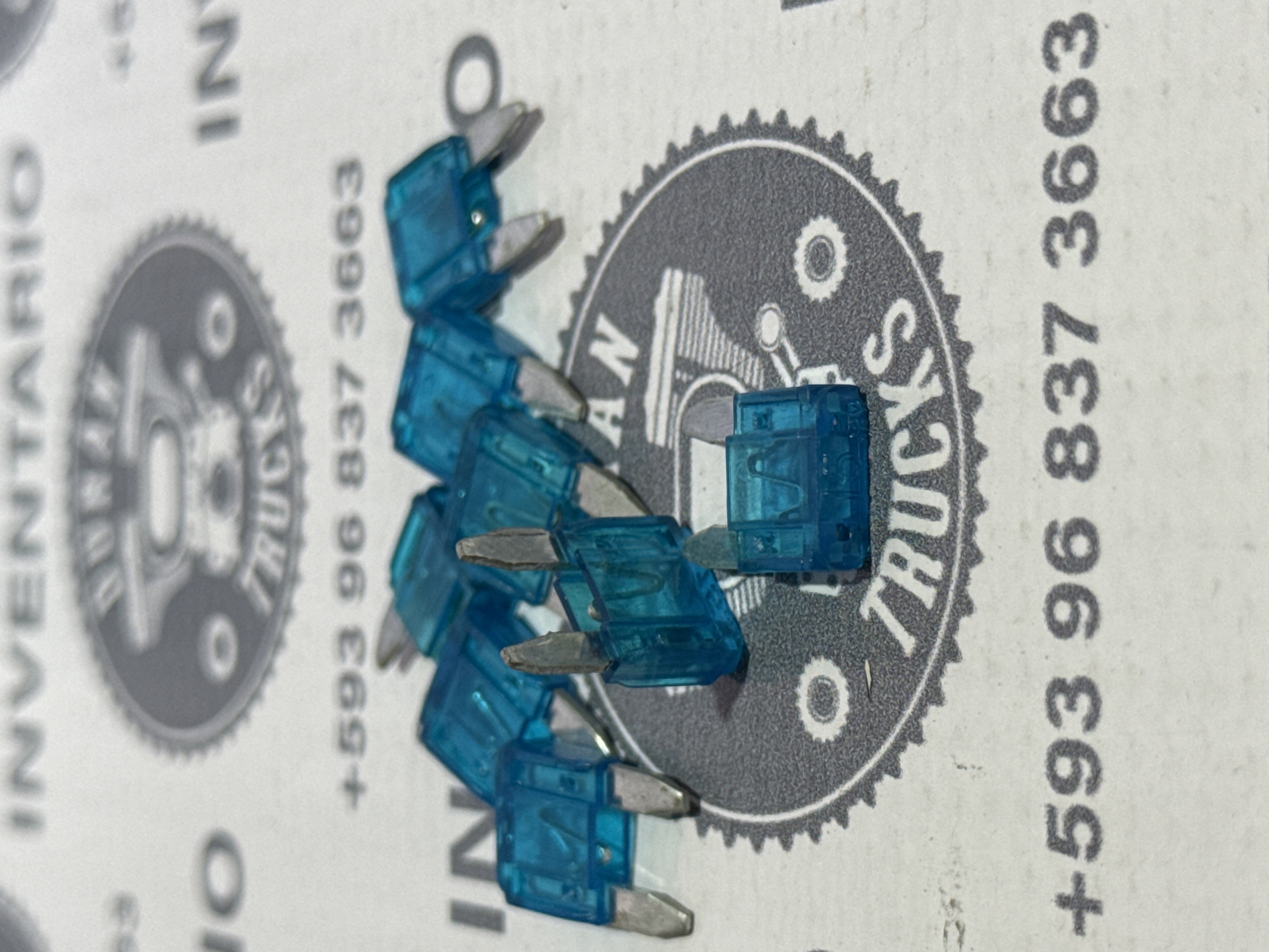 MINI FUSIBLES 15 AMP COLOR AZUL
