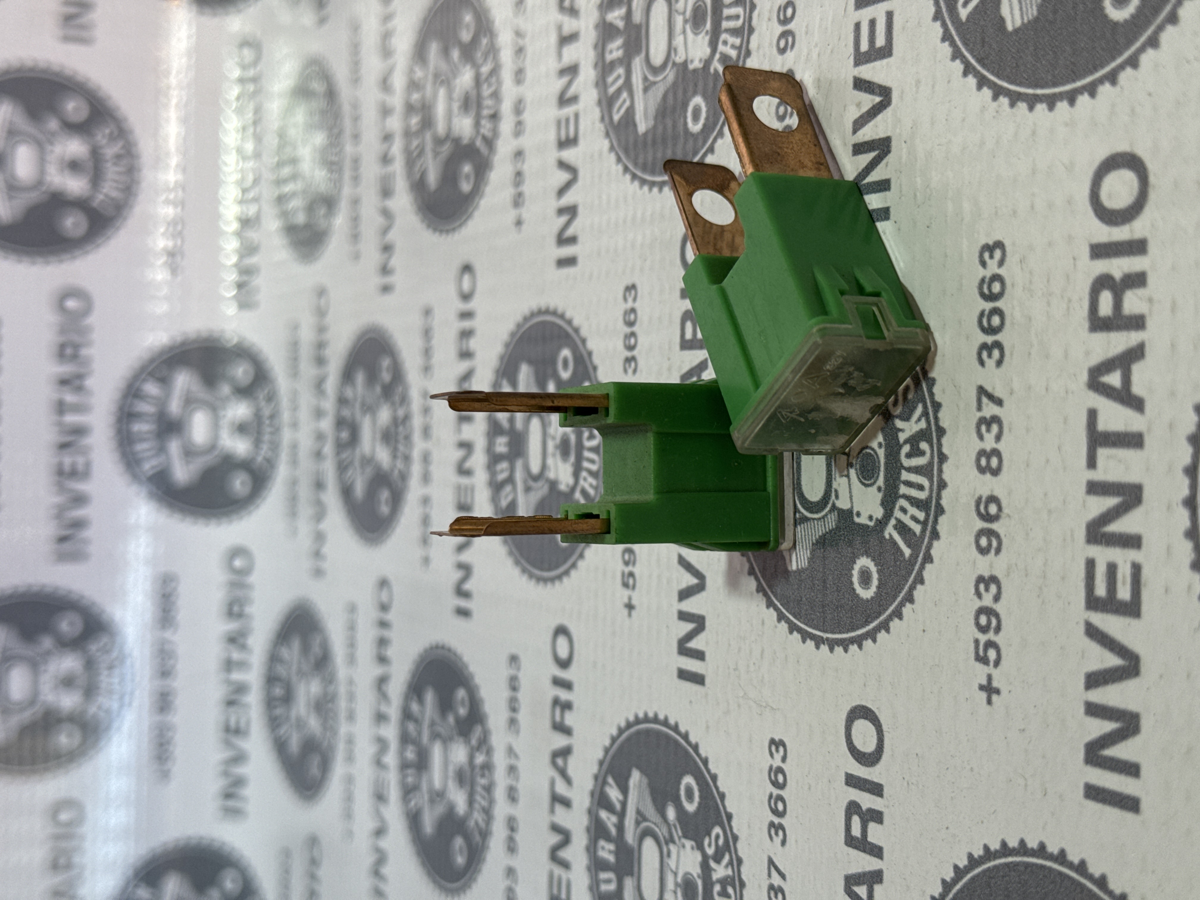 FUSIBLE GRANDE TERMICO DE 40 AMP COLOR VERDE
