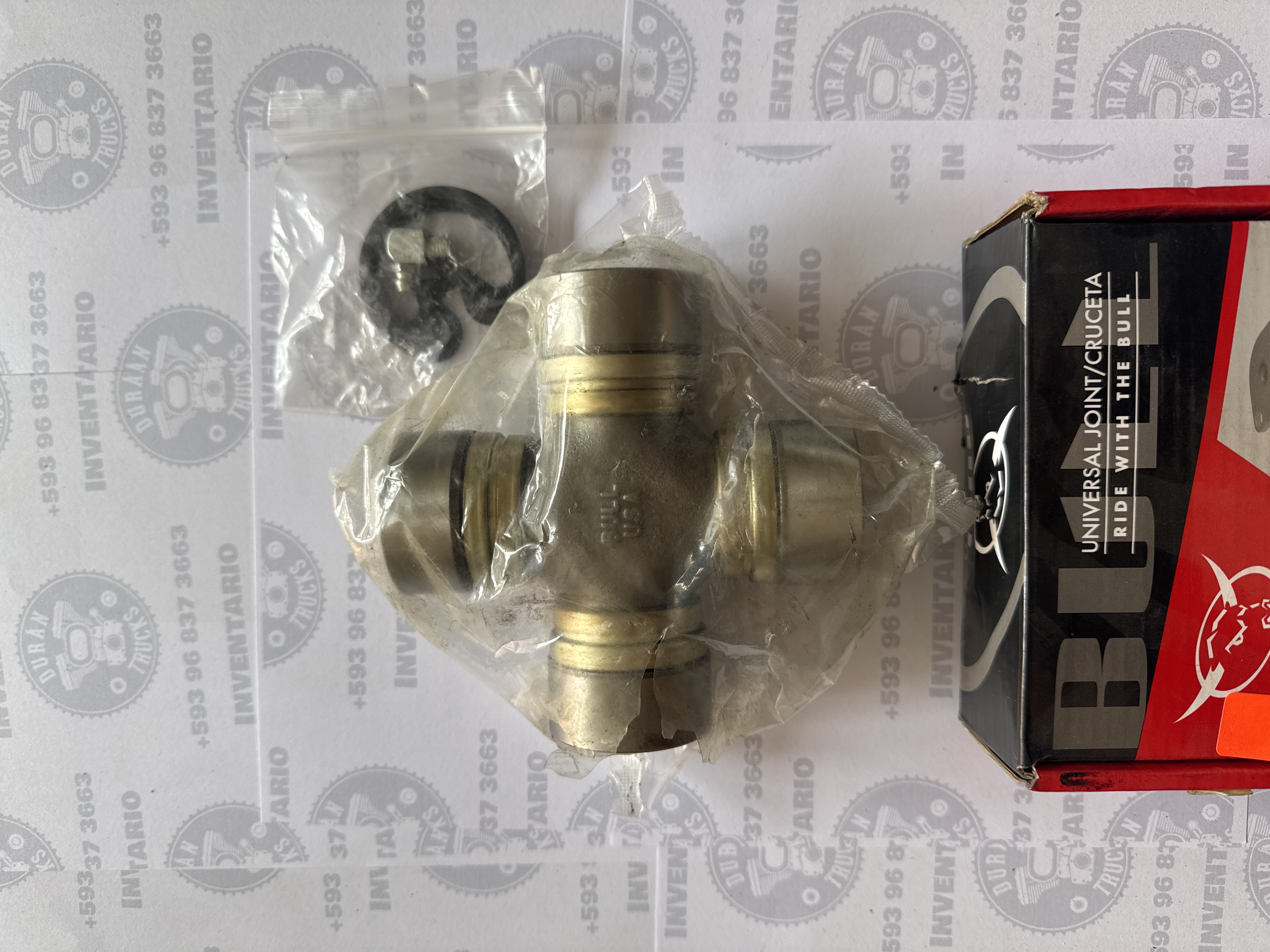CRUCETA DE CARDAN MERCEDES BENZ 45mm X 120mm 1318 / 1319 / 1618 / 2219 / 2220 / 2635