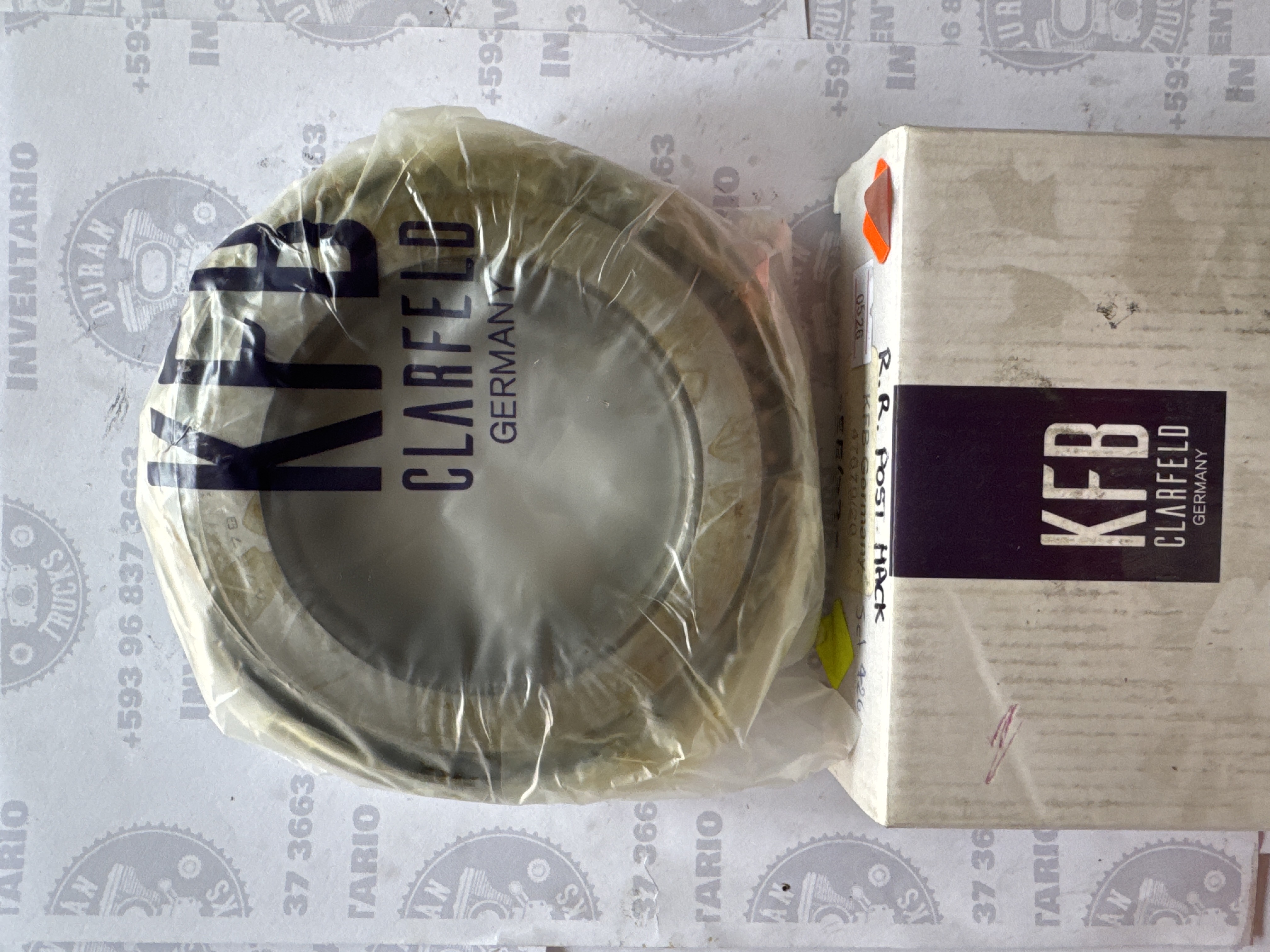 SET RODILLO 47620 Y PISTA 47679 rueda posterior mack