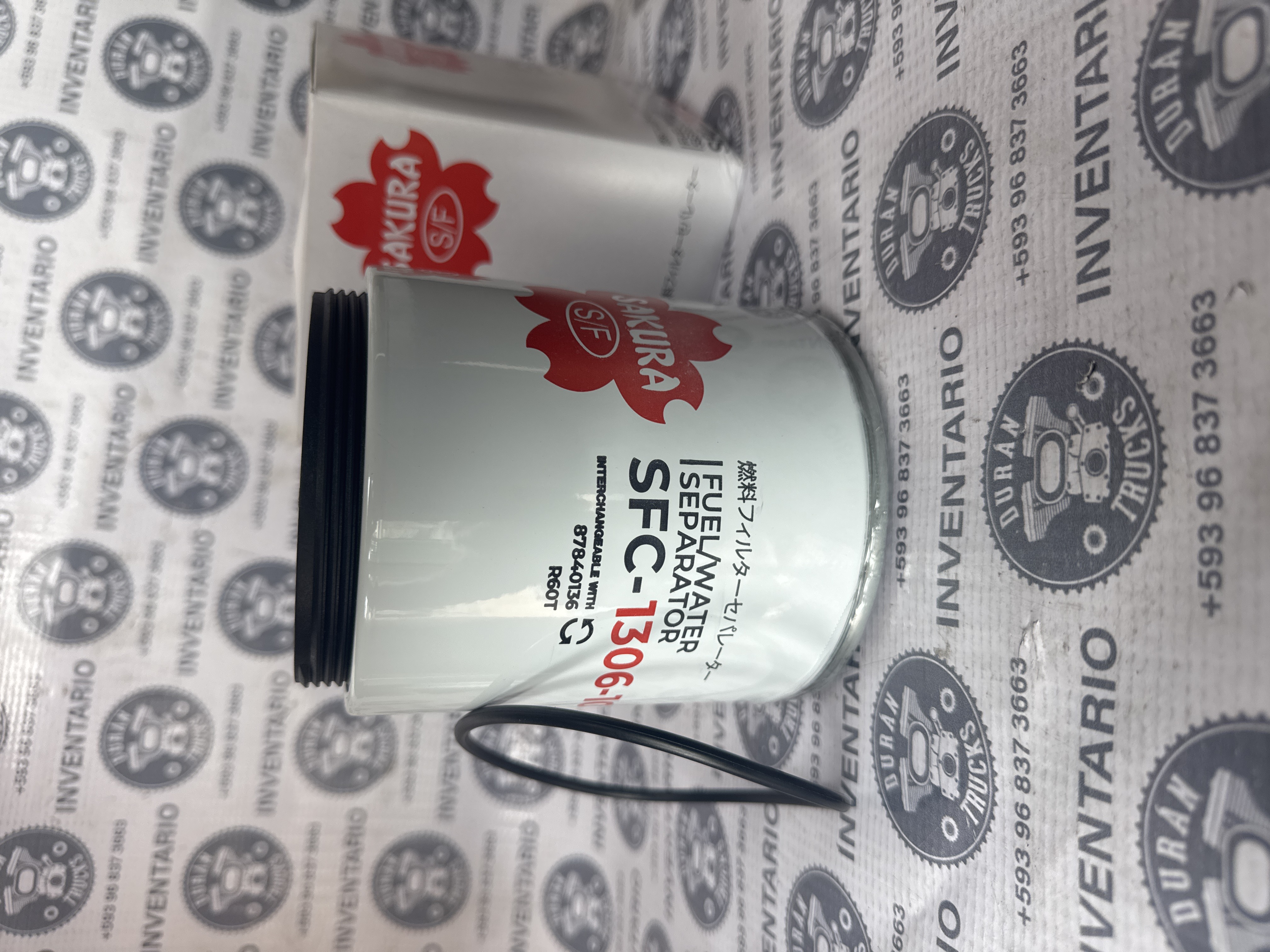 FILTRO DE COMBUSTIBLE CON SEPARADOR DE AGUAR INTERNACIONAL FORD HINO KENWORTH CON VISOR ROSCA 1" X 14