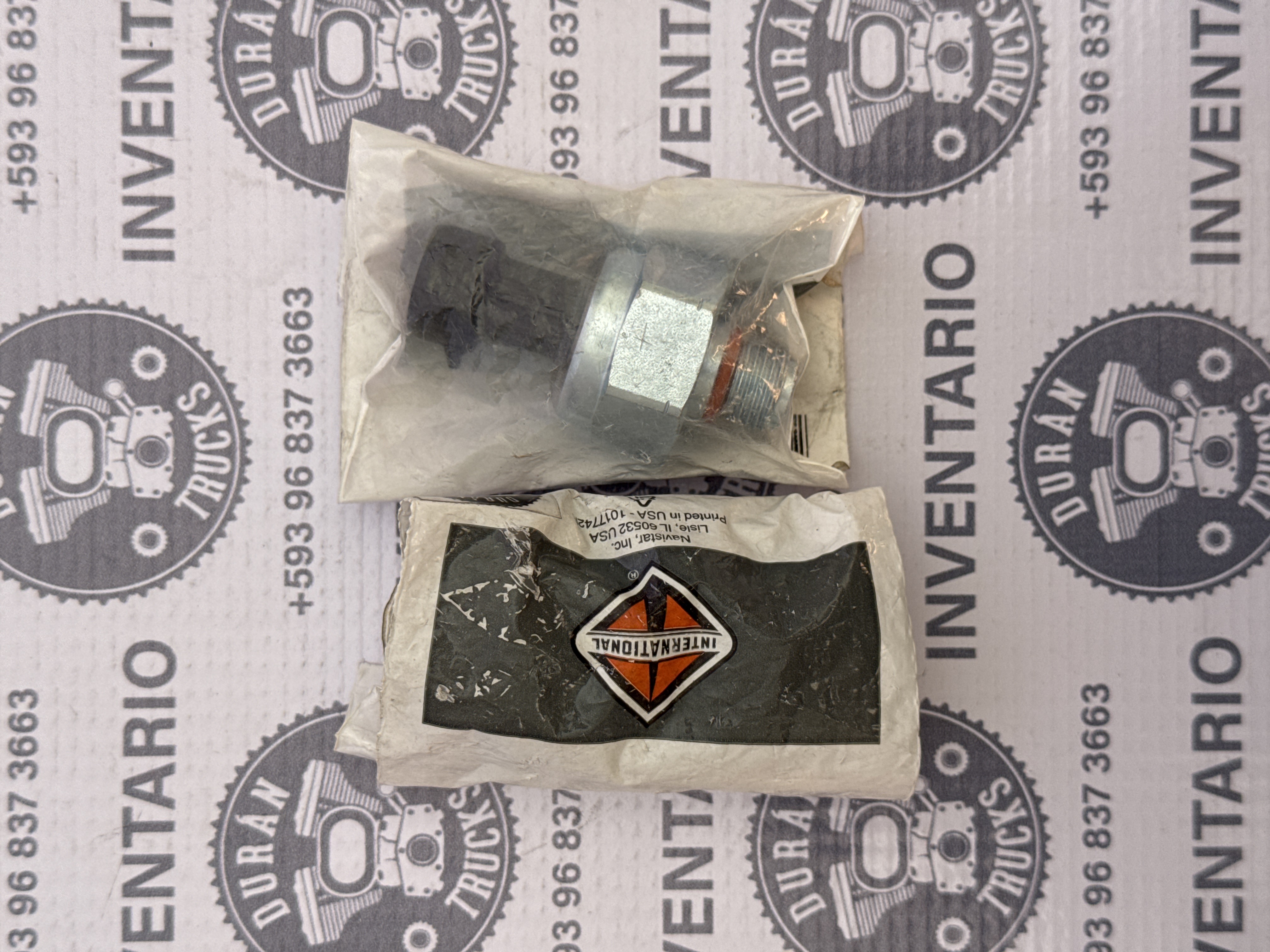SENSOR DE PRESION DE ACEITE DEL RIEL DE INYECCION INTERNATIONAL DT466E DT530E