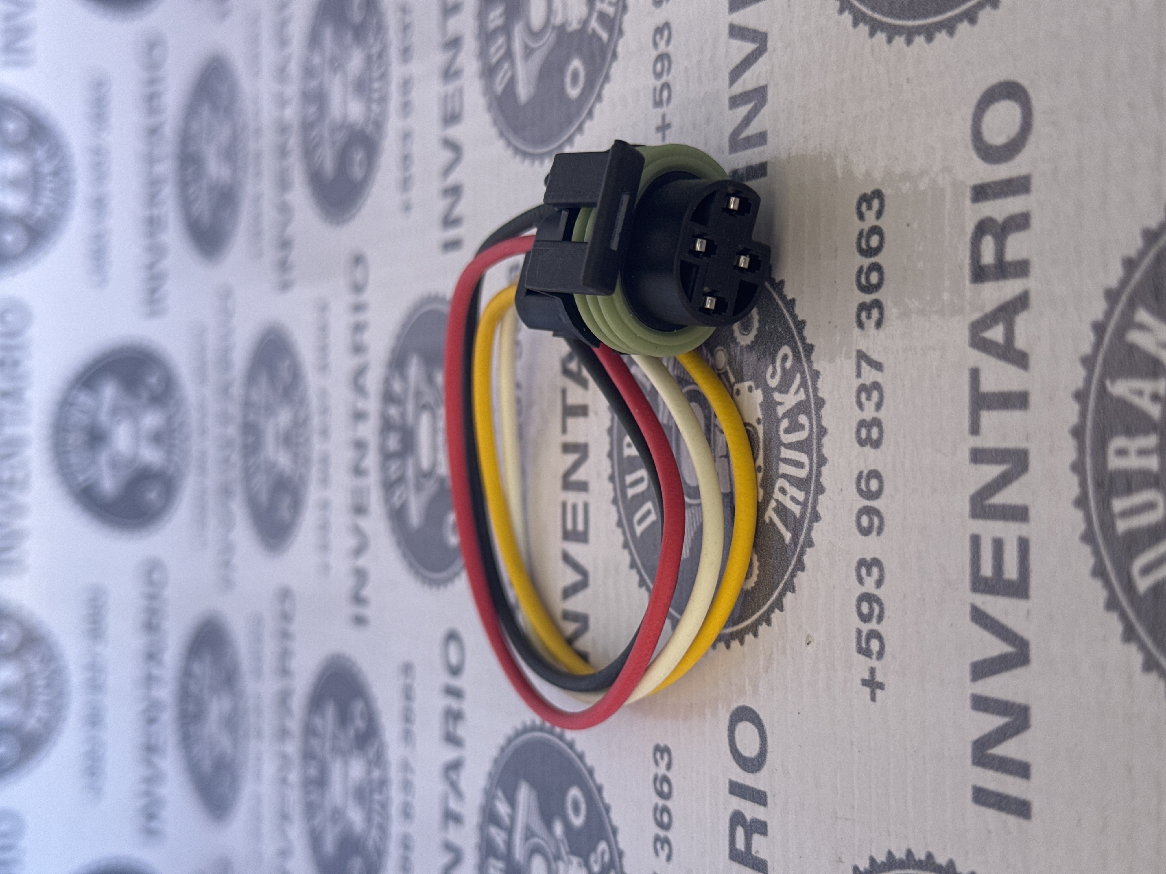 Conector de sensor de nivel de agua KENWORTH INTERNATIONAL FREIGHTLINER