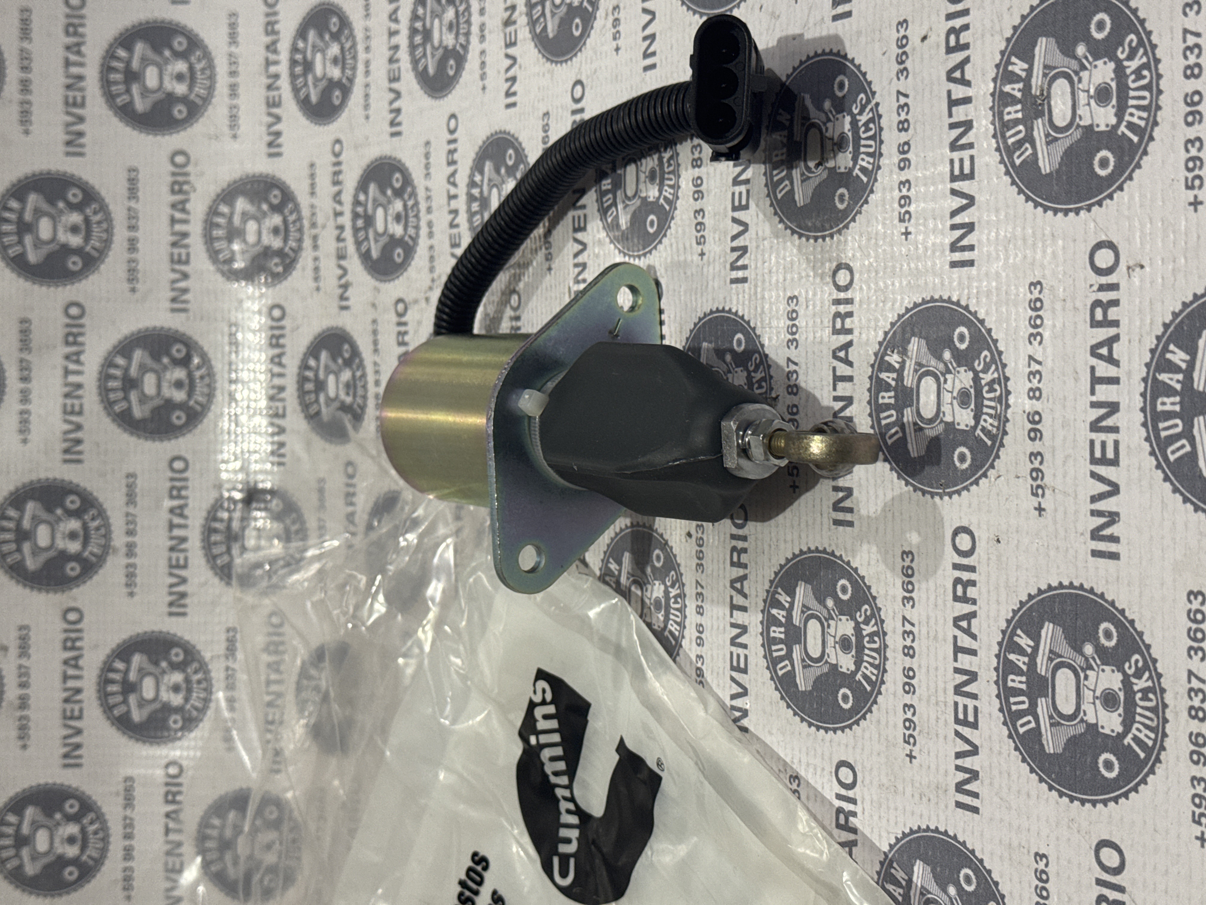 VALVULA SELENOIDE DE APAGADO DE MOTOR 4BT 6BT 24V - foto 2