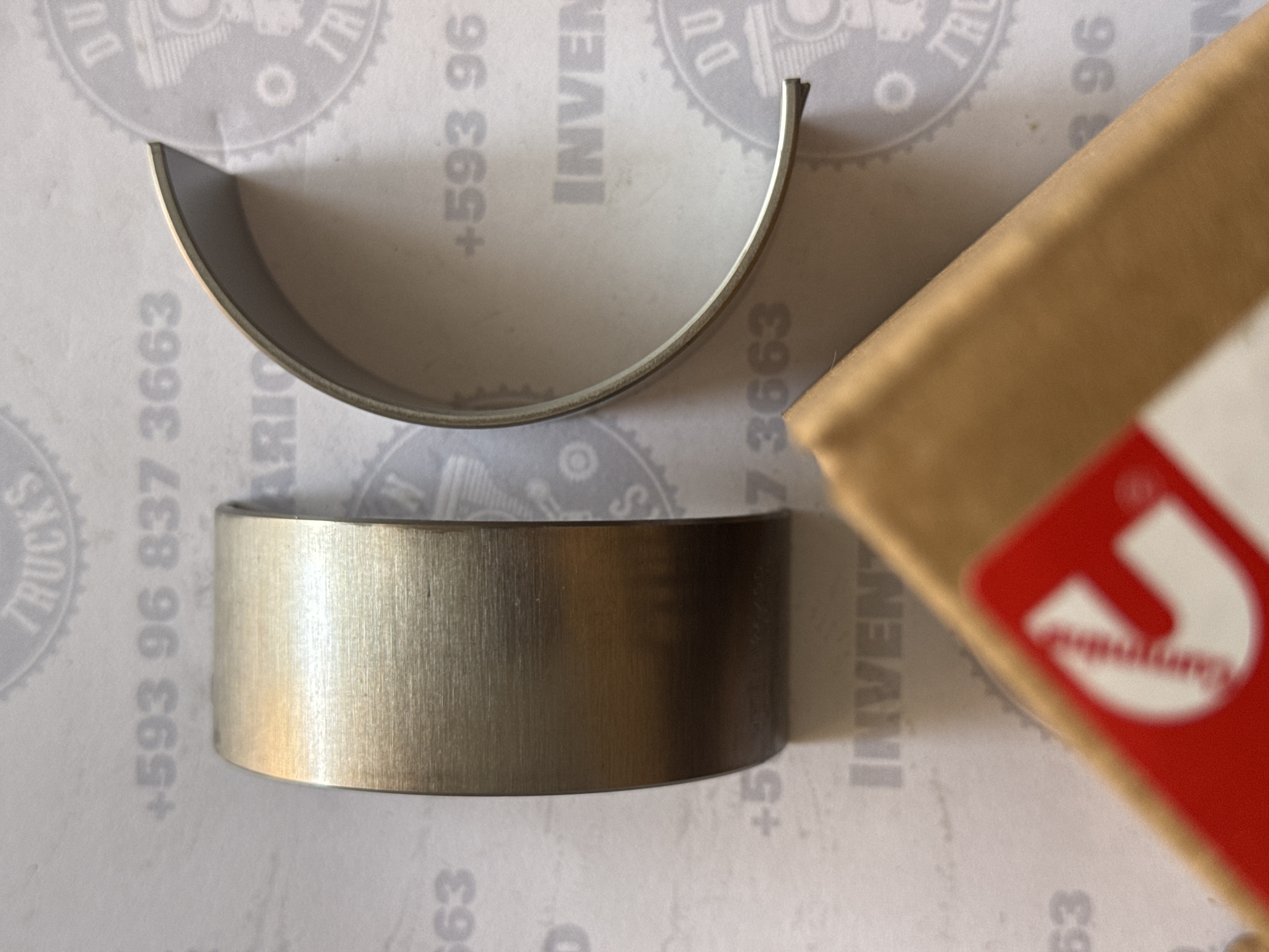 CHAPAS DE BIELA 010 CUMMINS 4BT - 6BT MODELO AMERICANO TODAS IGUALES (PAR)