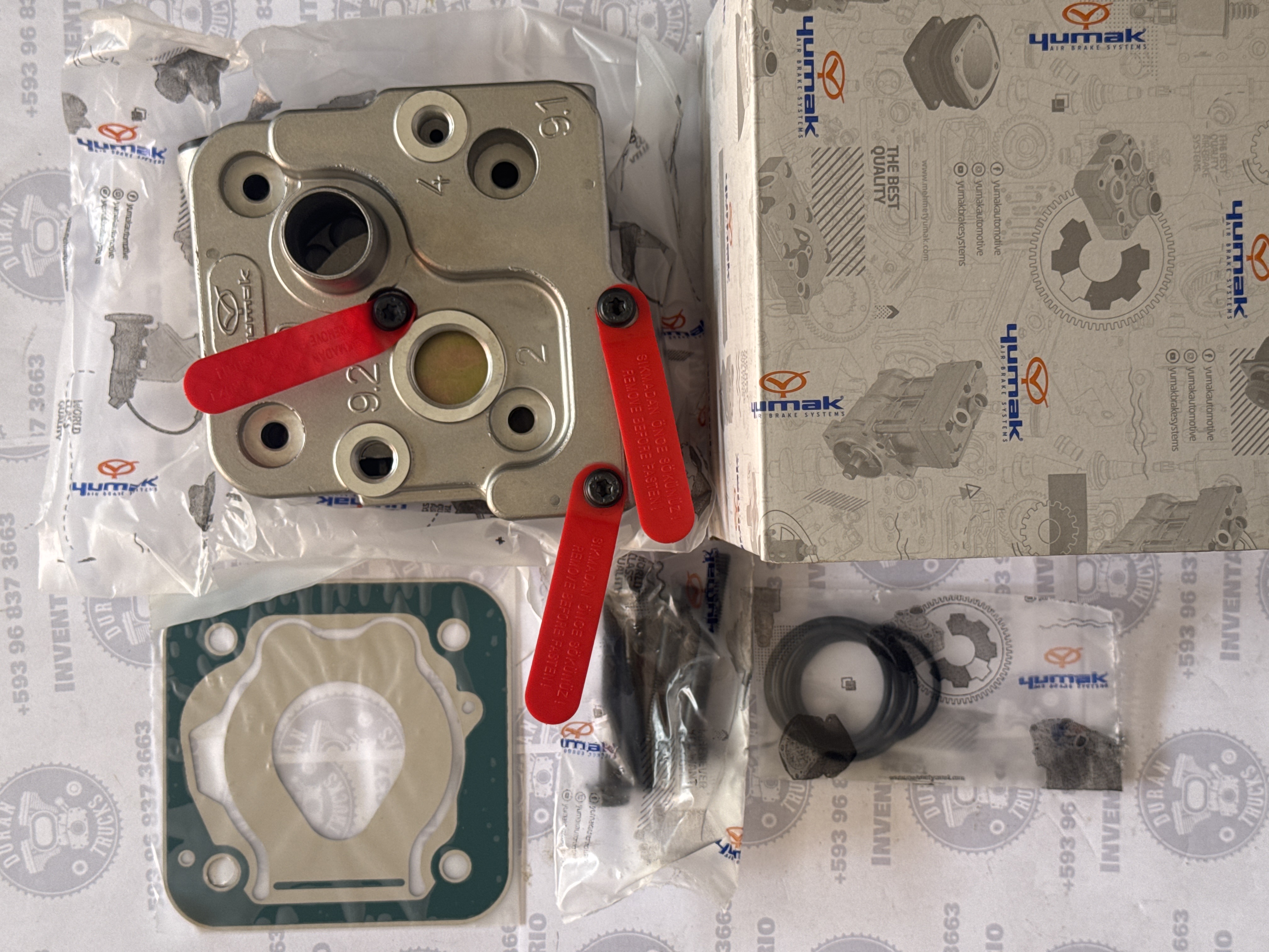 CABEZOTE DE COMPRESOR FREIGHTLINER M2-106 MOTOR MERCEDES OM900 