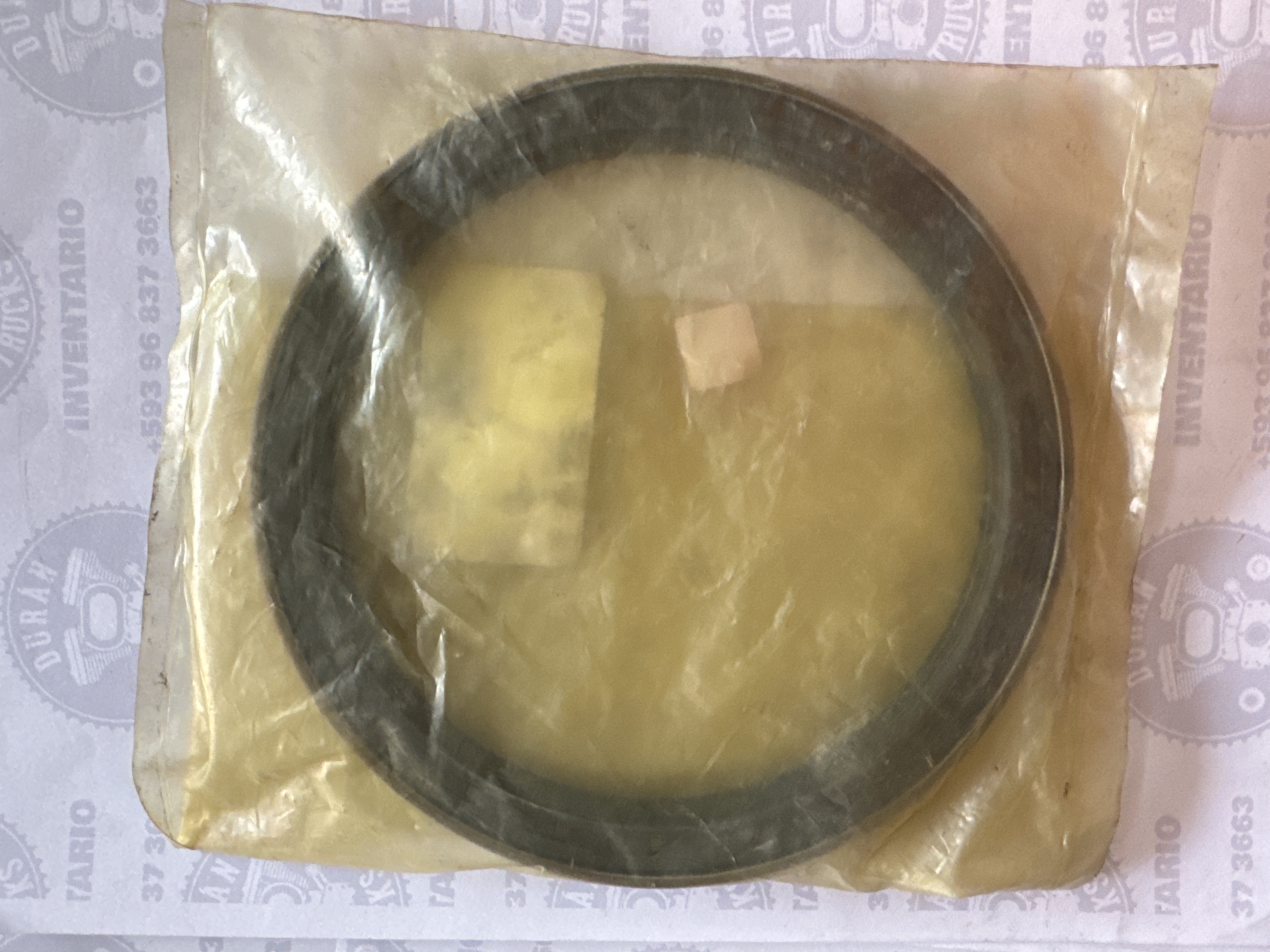 RETEN DE RUEDA DELANTERA JOHN DEERE