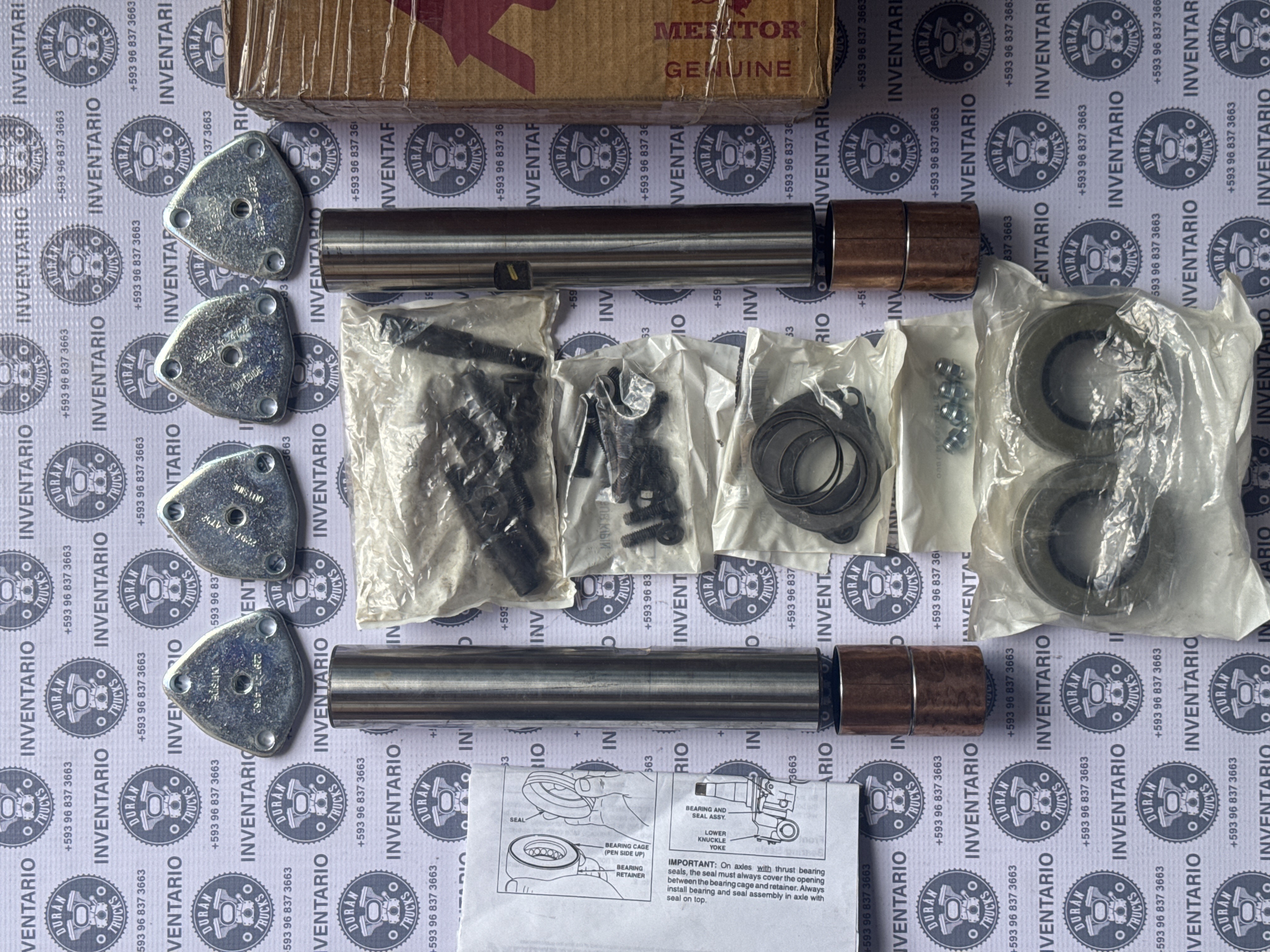 KIT DE PINES Y BOCINES FREIGHTLINER COLUMBIA M2-112 KENWORTH W900B FRONTAL MERITOR 2 CUÑAS  262mm LARGO ANCHO 45mm RODILLO 25.5mm