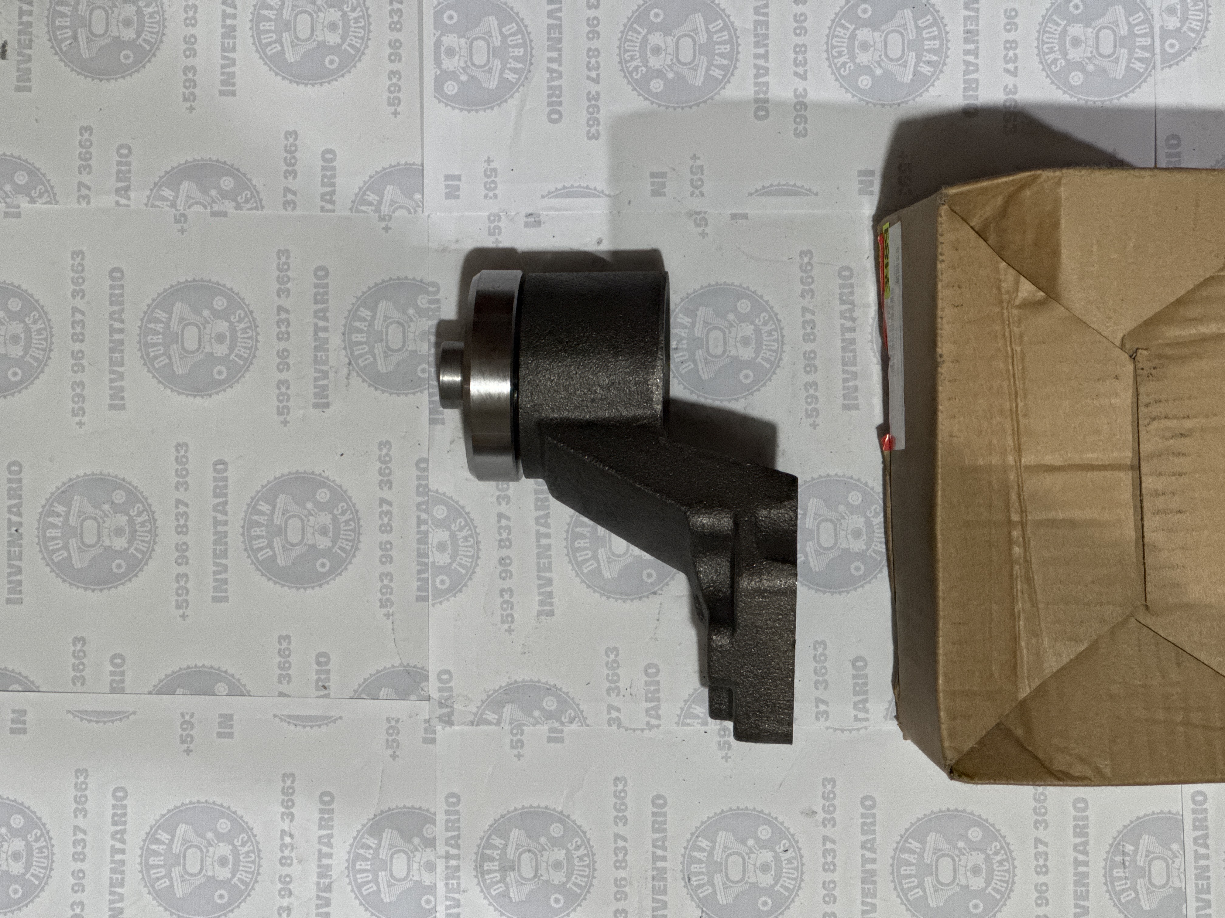 BASE DE POLEA DEL VENTILADOR CUMMINS 4BT 6BT