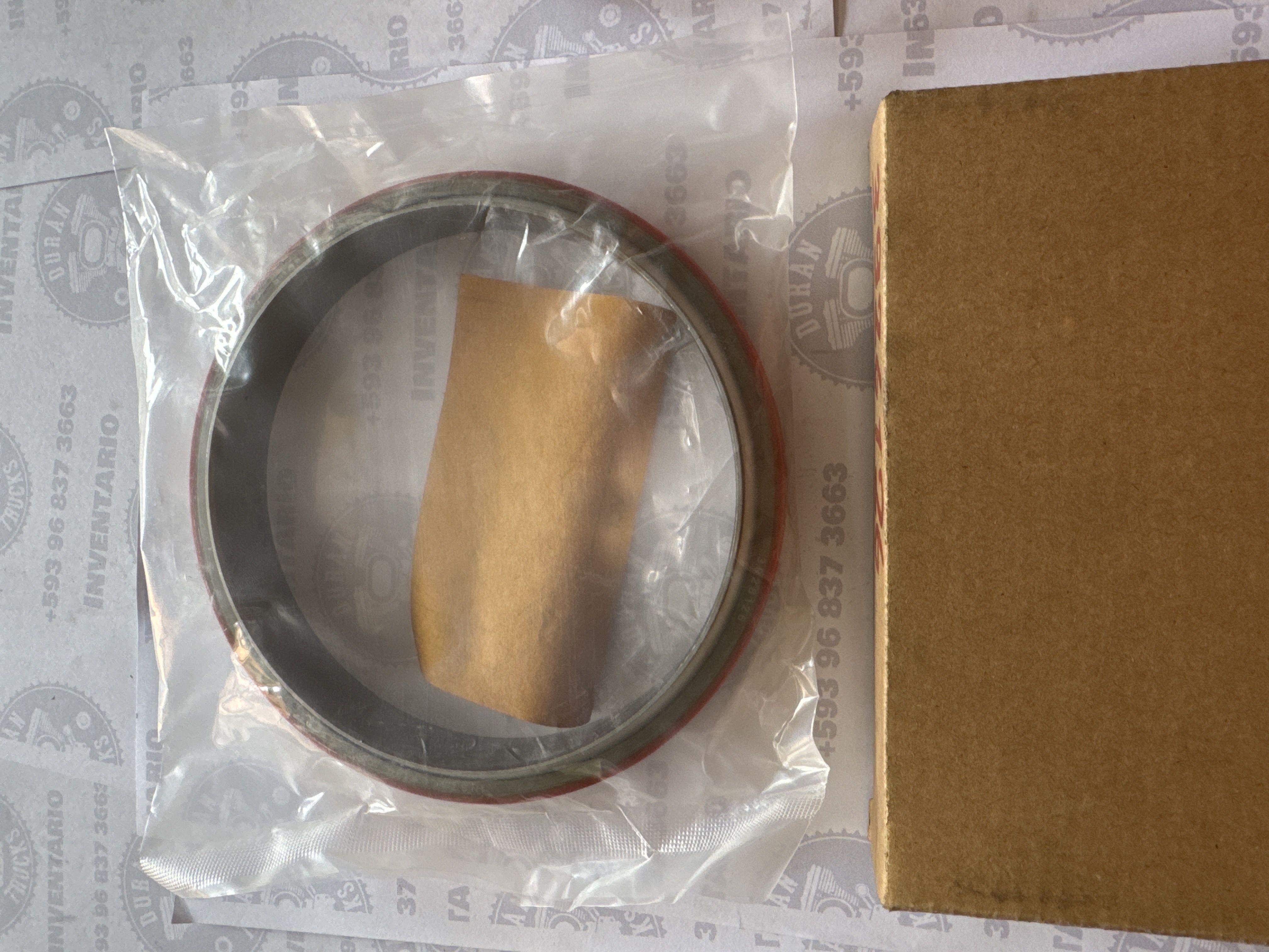 RETEN POSTERIOR DEL CIGÜEÑAL CUMMINS 4BT 6BT ISB QSB CON PISTA