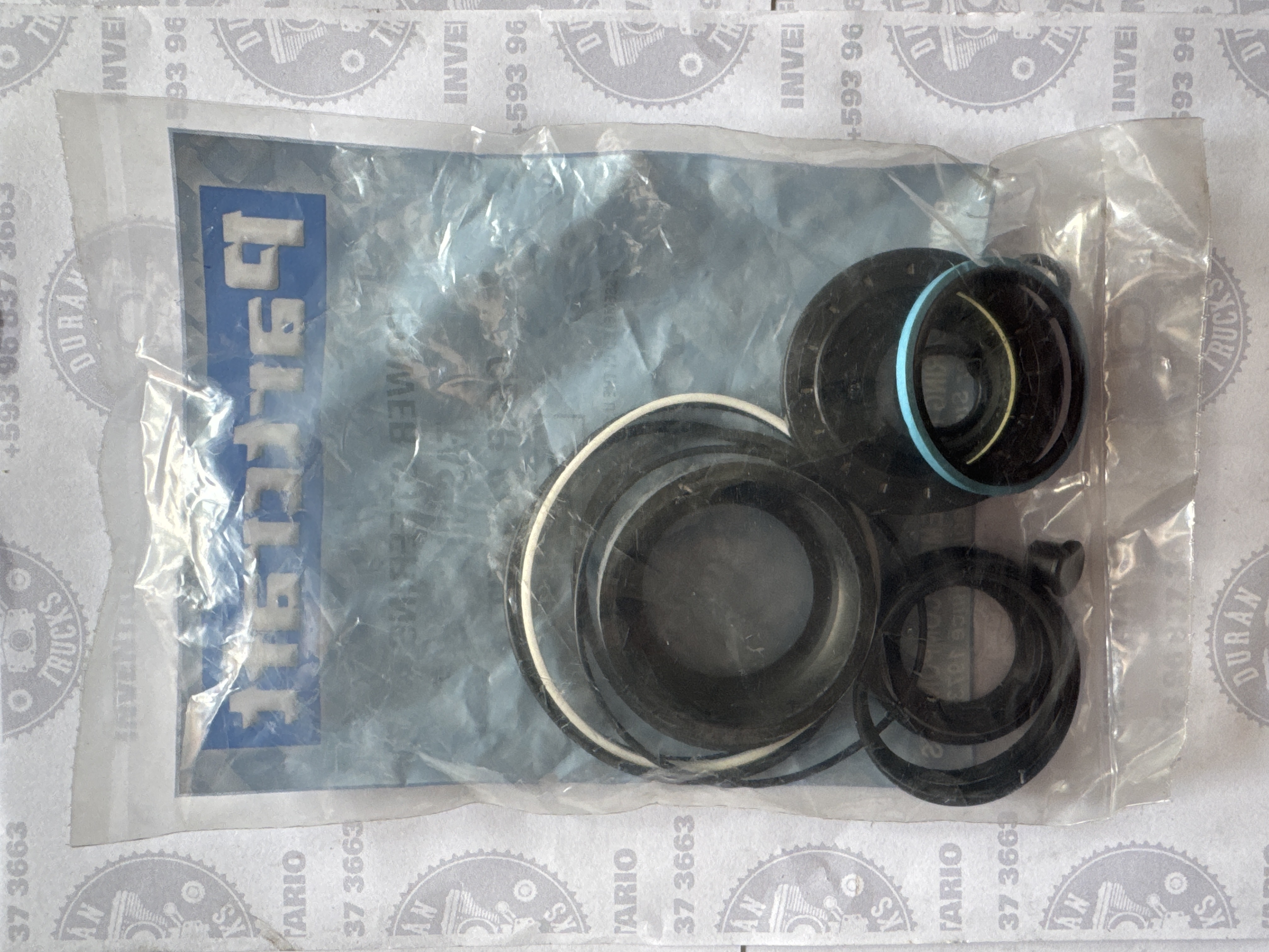 KIT DE CAJA DE DIRECCION TAS 30 FORD CARGO 815