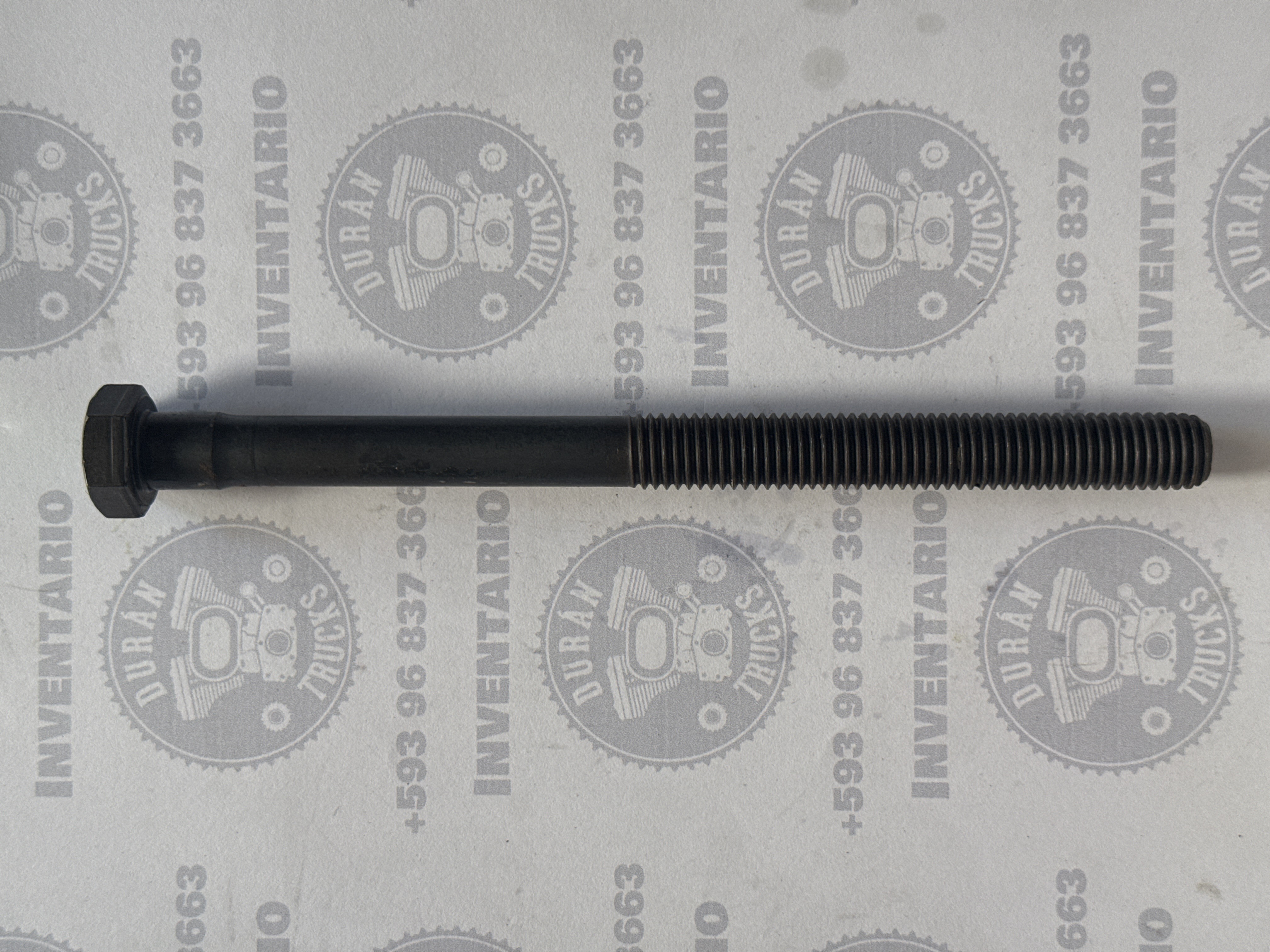 PERNO DE CABEZOTE INTERNATIONAL DT466 AÑO 2002 2004 14mmX2X1850mm