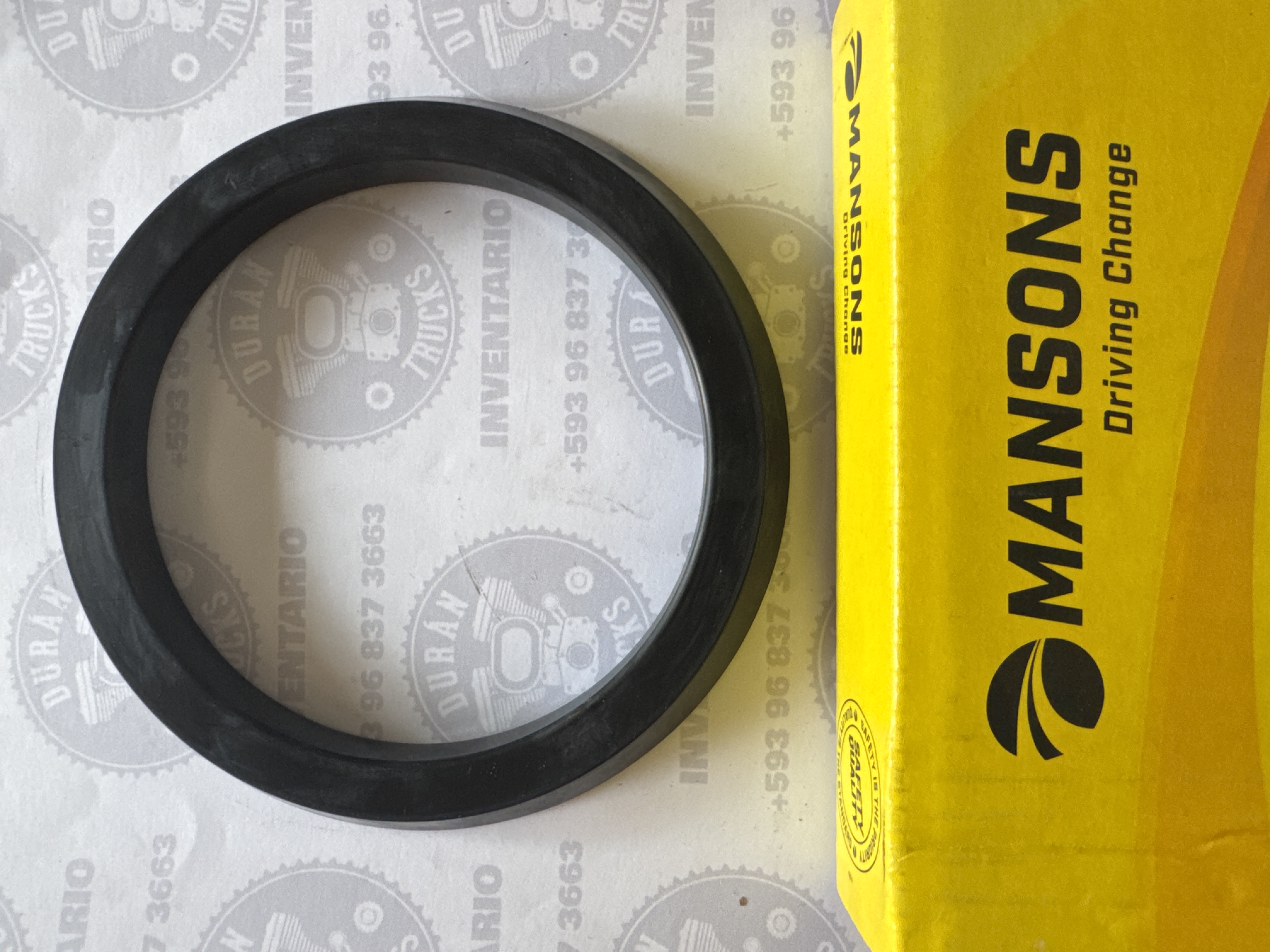 RETEN DE LA CHUMACERA DE MACK 44 MIL LIBRAS INT 111 EXT 142 ALTO 14 mm