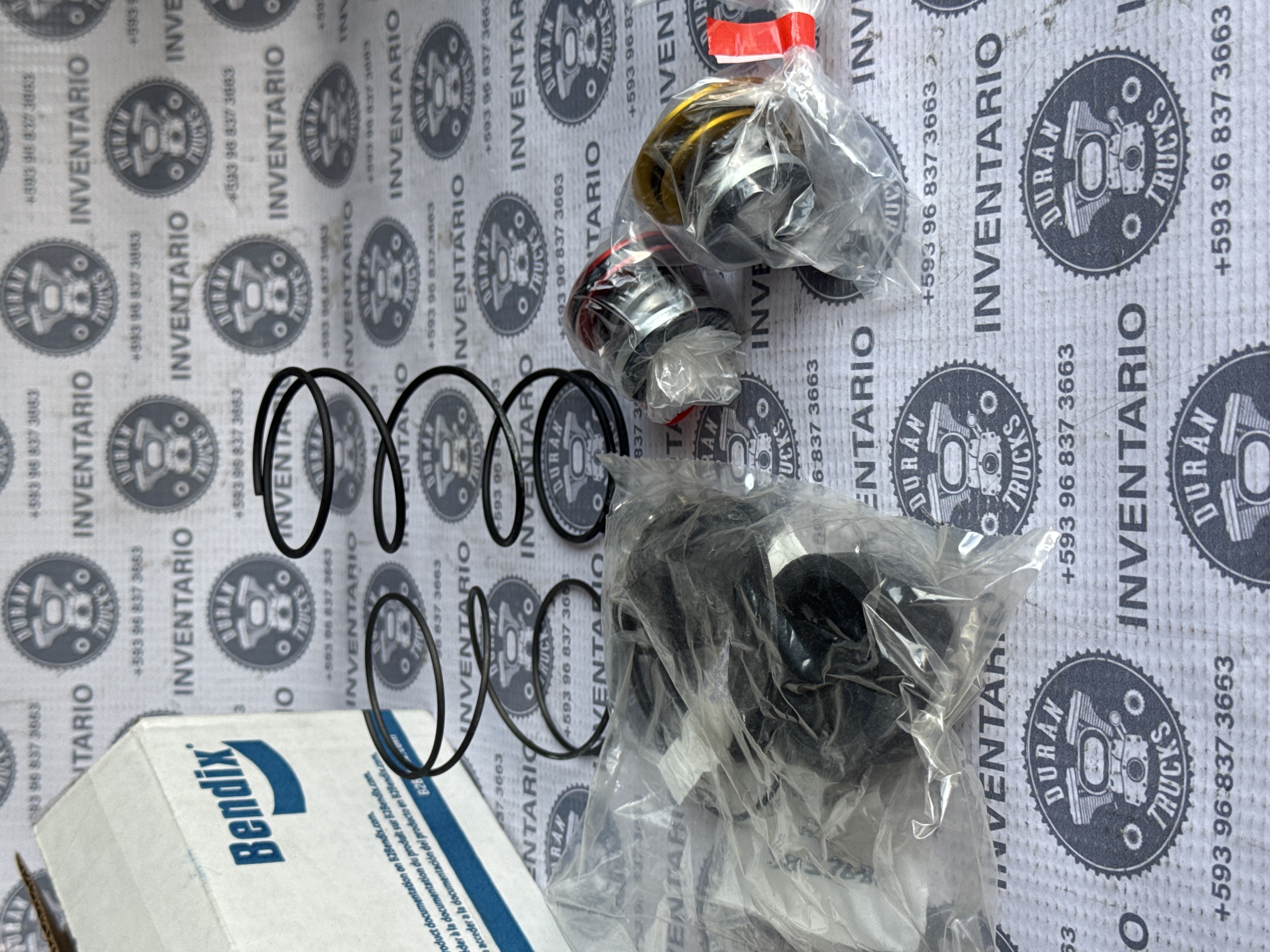 KIT DE VALVULA DE FRENO E6 / E8 E10(MENOR)