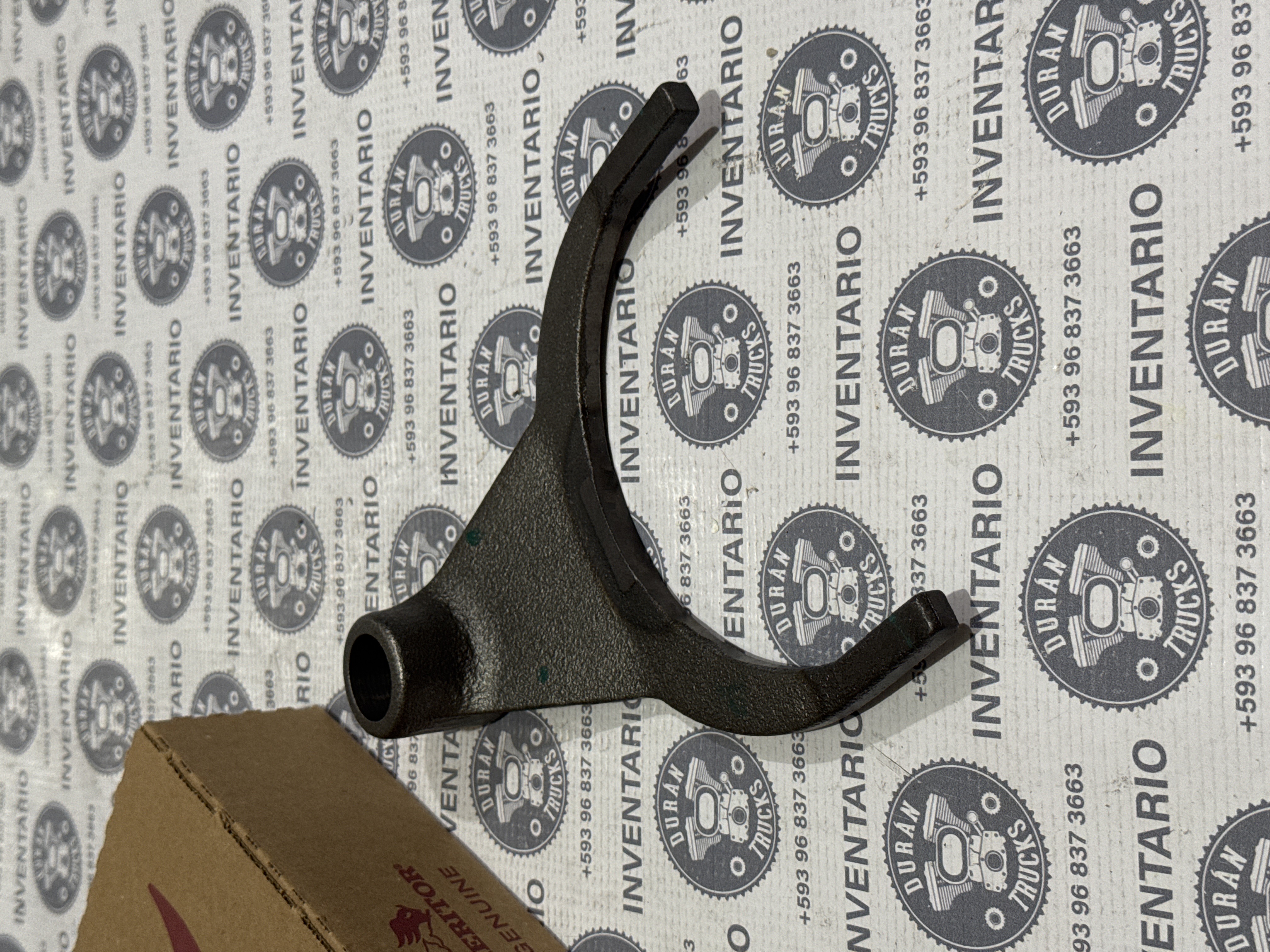 HORQUILLA DE LA TRABA MERITOR RS23-160 KENWORTH INTERNATIONAL 9200