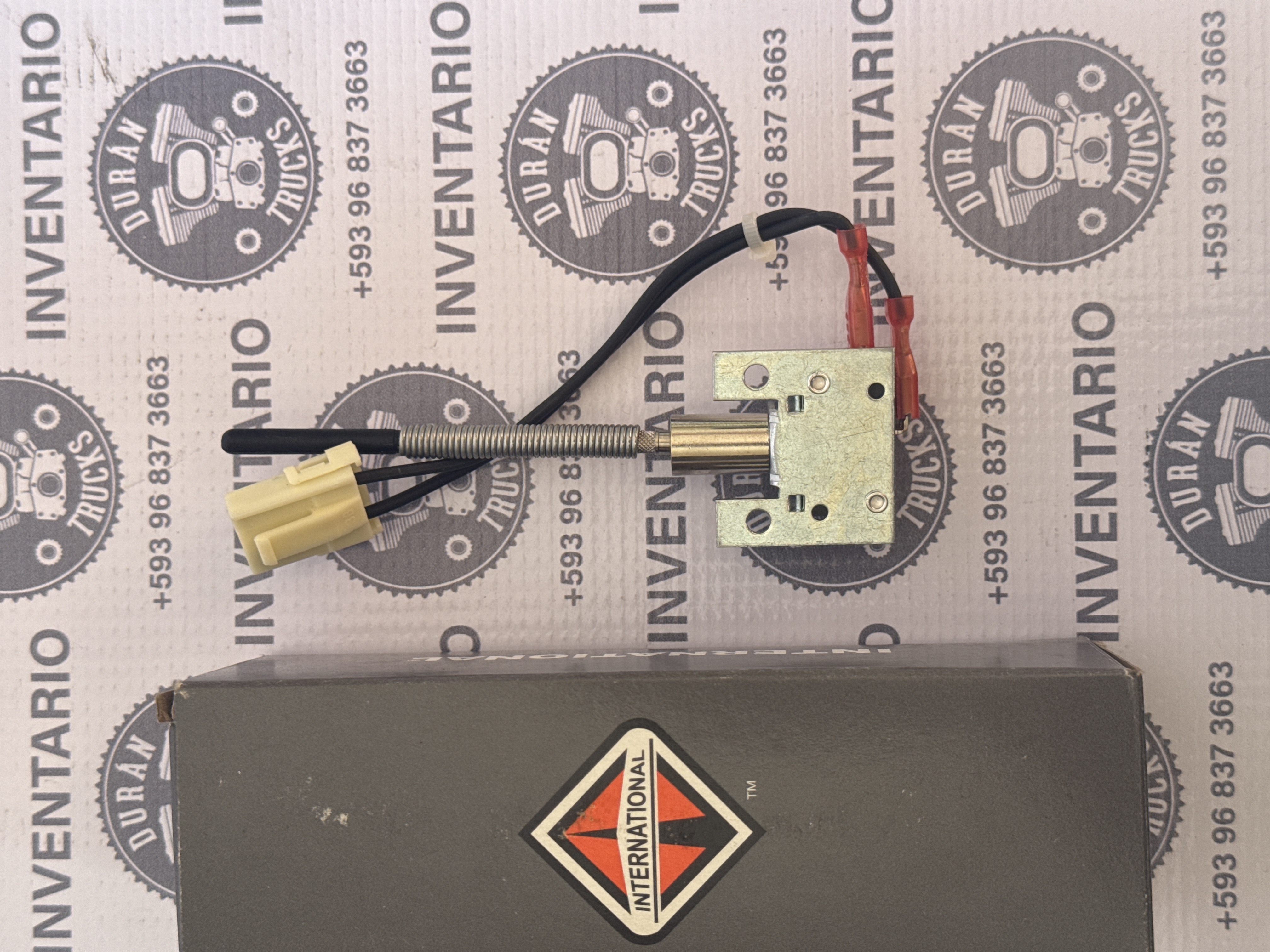 SENSOR DE ACCIONAMIENTO DEL CIRCUITO DE FRENOI DE MOTOR DE DOS PATAS