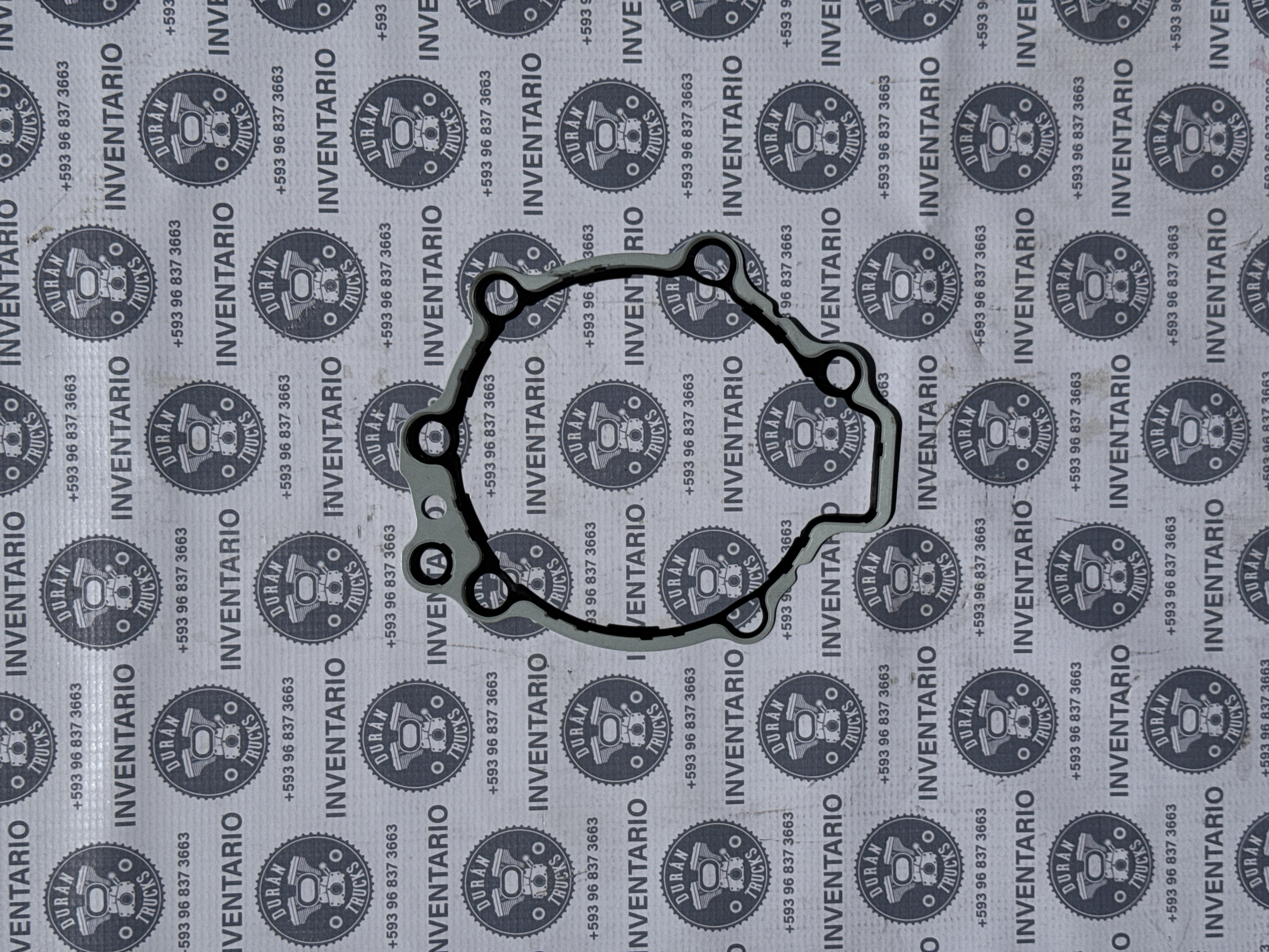 EMPAQUE DE BASE DE EJE DEL ACCESORIO CUMMINS M11 ISM METAL FILO DE CAUCHO