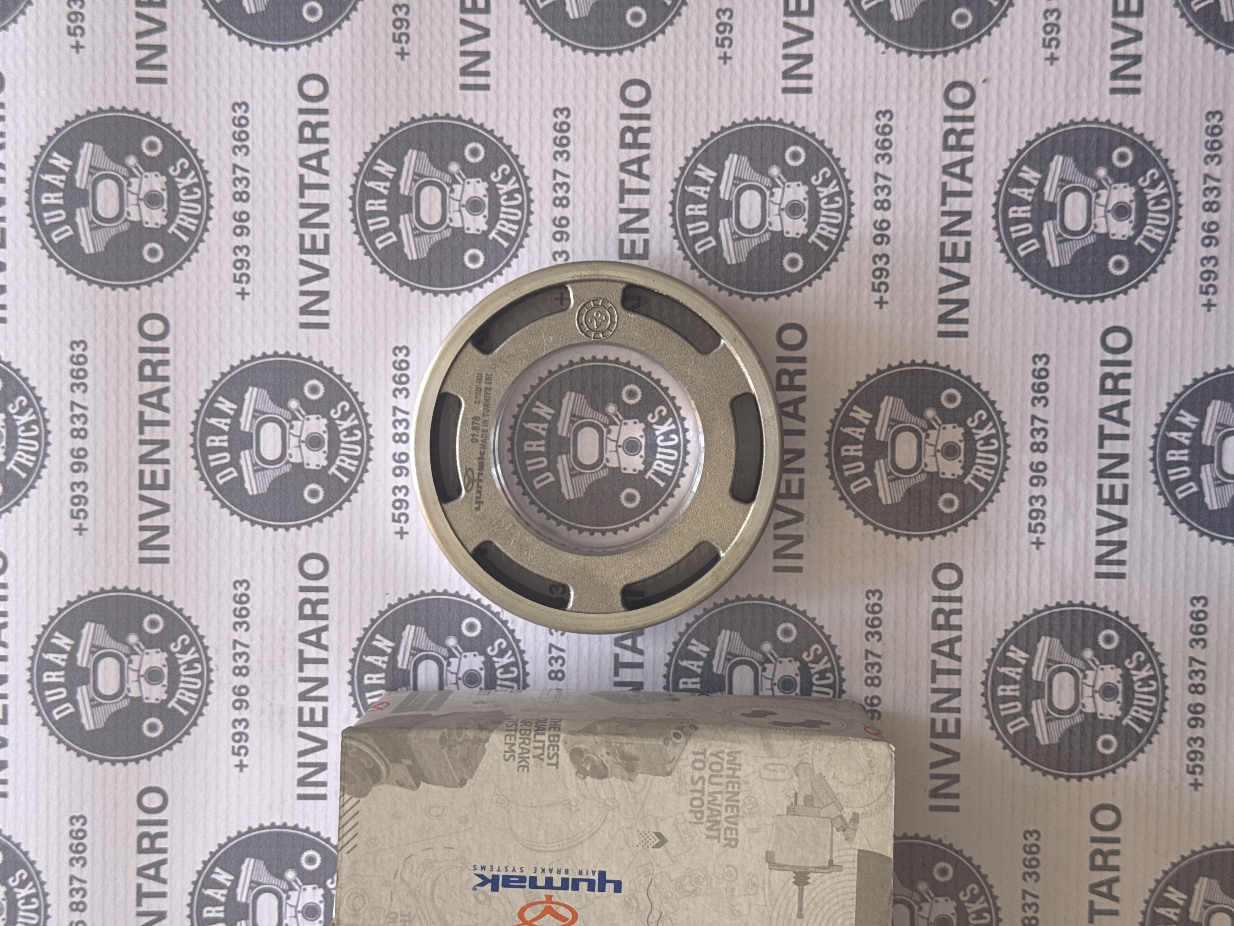 TAPA DE ALUMINIO POSTERIOR COMPRESOR 85mm FREIGHTLINER M2